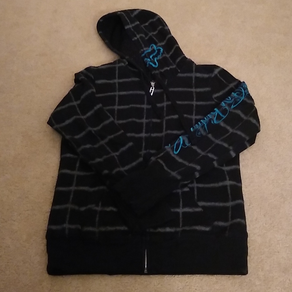 Hoody, size XL, fits more like a Large.